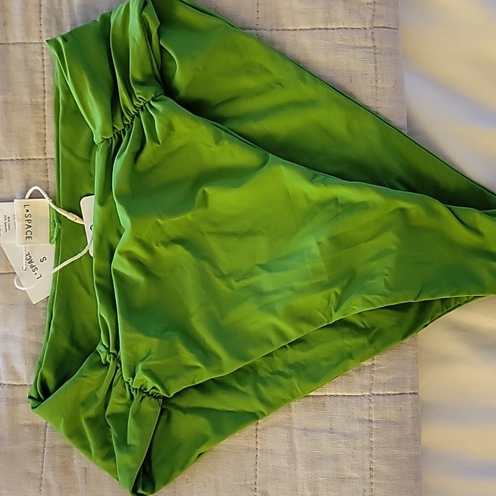L*Space NWT Size small